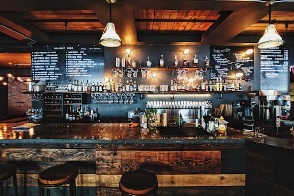 Pub / Bar